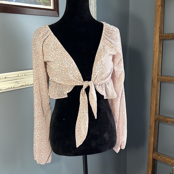 Princess Polly Pink Floral Tie Front Crop Top Size 6 Plunge Neckline BOHO - Picture 7 of 7